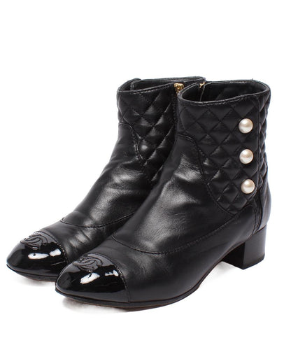 CHANEL ショートブーツ サイドファスナー パール マトラッセ ゴールド金具 G34074 レディース SIZE 38 (24cm) シャネル