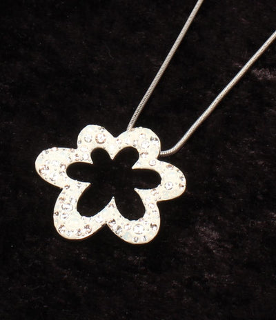 美品 スワロフスキー ネックレス フラワーモチーフ 花モチーフ レディース SWAROVSKI