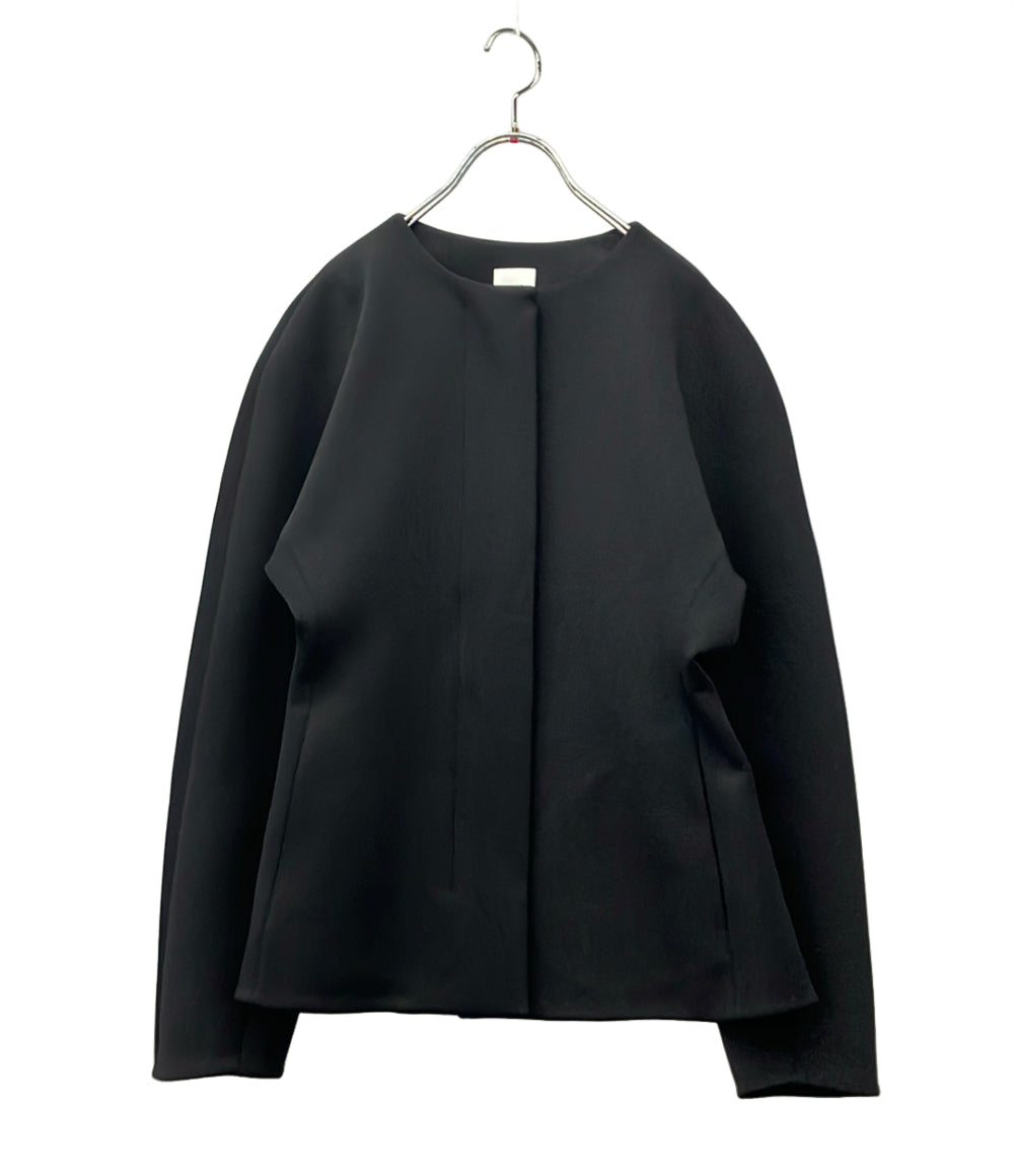 美品 YONFA ノーカラージャケット タグ付き レディース SIZE M ヨンファ