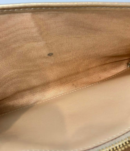 美品 サルヴァトーレフェラガモ 二つ折り長財布 ガンチーニ レディース Salvatore Ferragamo