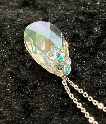 美品 スワロフスキー ネックレス しずくモチーフ レディース SWAROVSKI