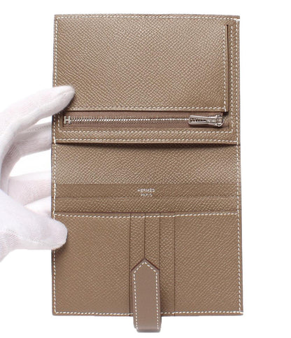 美品 HERMES 二つ折り財布 シルバー金具 Y刻印 エトゥープ ベアンコンパクト レディース エルメス