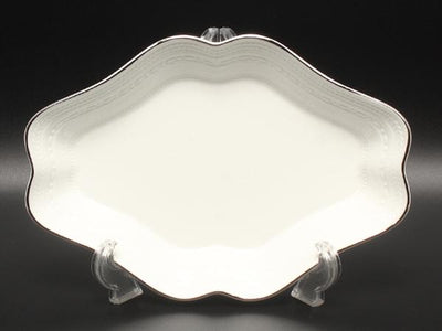 美品 WEDGWOOD ダイヤディッシュ 皿 22cm インタグリオ プラチナ ウェッジウッド
