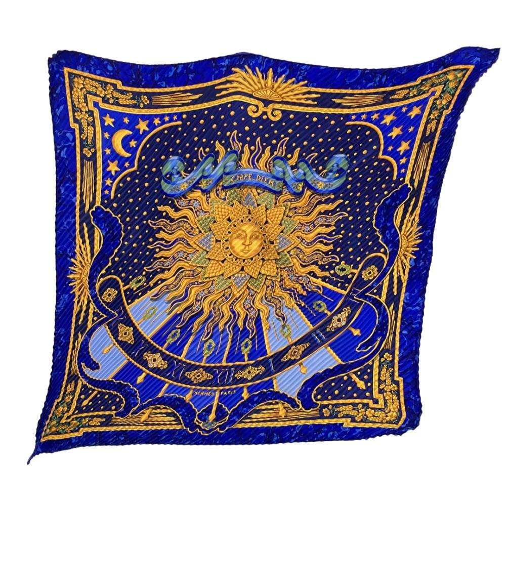 美品 HERMES スカーフ シルク100% カレ90 プリーツ CARPE DIEM レディース エルメス