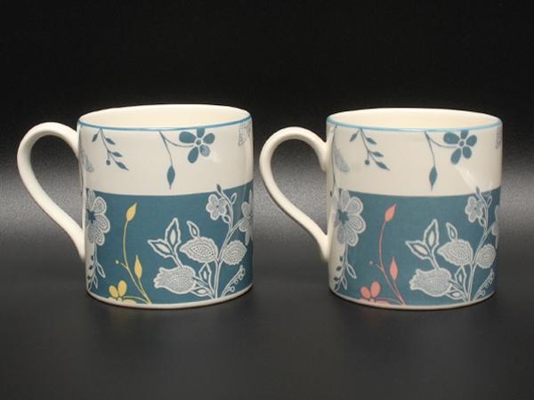 美品 WEDGWOOD マグカップ 2点セット ペア メドウフラワーズ イエロー ピンク ウエッジウッド