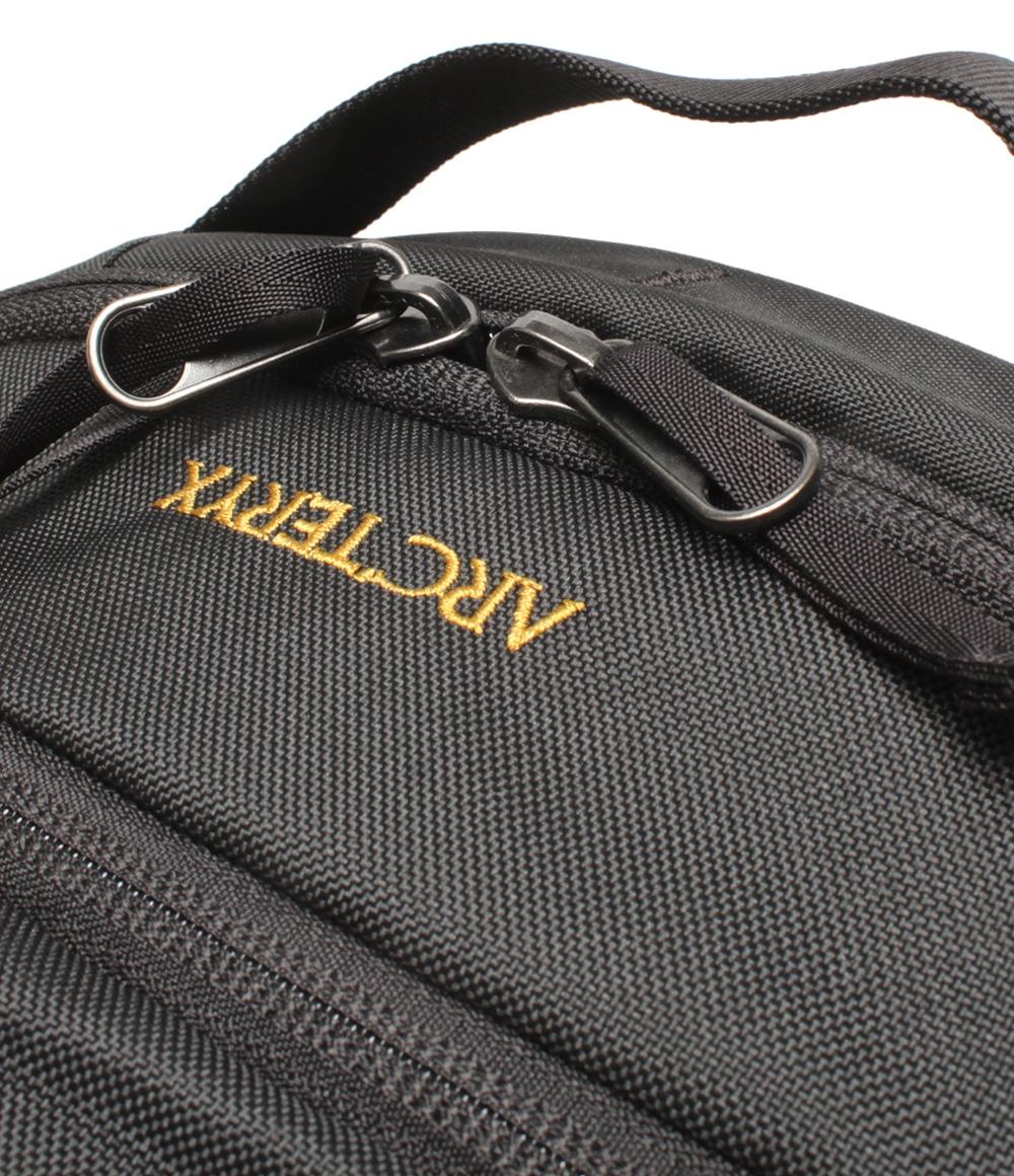 美品 ARC'TERYX リュック デイパック メンズ レディース アークテリクス