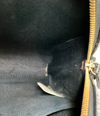 A.P.C. ショルダーバッグ 斜め掛け ハーフムーン レザー F61048 レディース アーペーセー