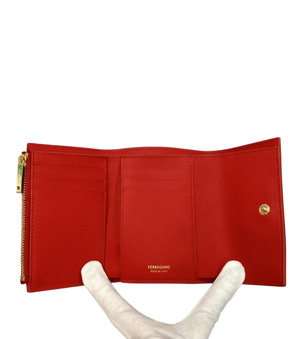 Salvatore Ferragamo 三つ折り財布 ガンチーニ レディース サルヴァトーレフェラガモ
