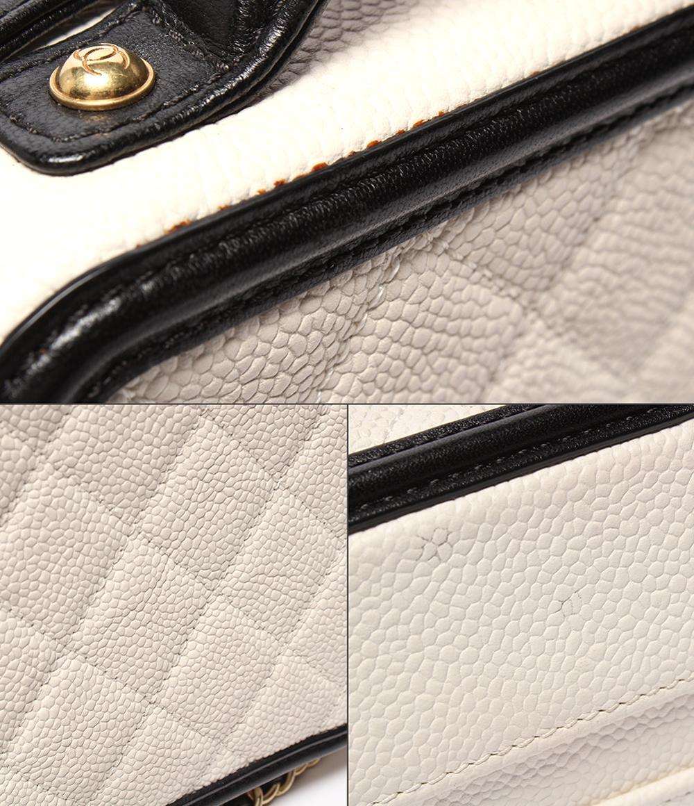 CHANEL チェーンショルダーバッグ バニティバッグ  斜め掛け ゴールド金具 キャビアスキン マトラッセ ココマーク CCフィリグリー A93342 レディース