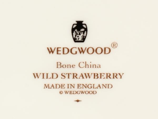 美品 ウエッジウッド ウィンザートレイ 皿 20cm ワイルドストロベリー WEDGWOOD
