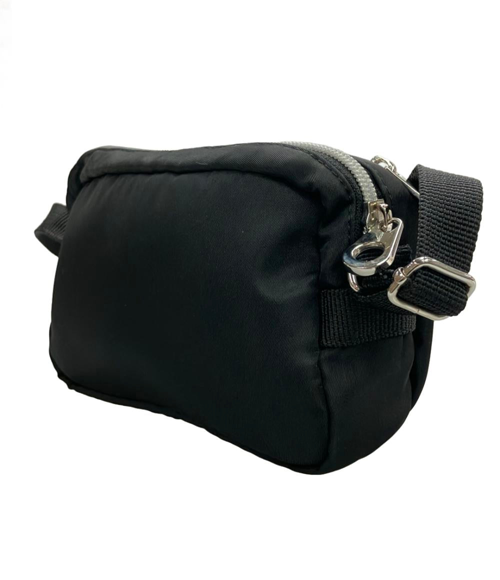 美品 チャンピオン ショルダーバッグ 斜め掛け ユニセックス Champion