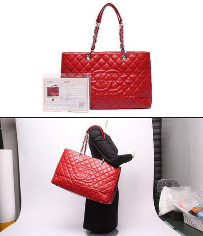CHANEL チェーンショルダーバッグ トートバッグ 肩掛け キャビアスキン シルバー金具 マトラッセ レディース シャネル