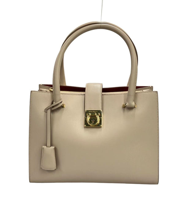 美品 Salvatore Ferragamo ハンドバッグ レザー ガンチーニ AU-21 D658