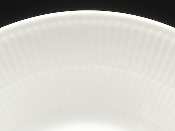美品 Royal Copenhagen ディーププレート パスタプレート 深皿 24cm ホワイトフルーテッド ロイヤルコペンハーゲン