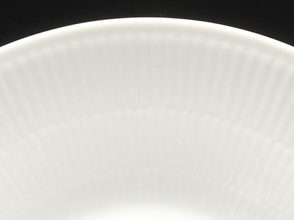 美品 Royal Copenhagen ディーププレート パスタプレート 深皿 24cm ホワイトフルーテッド ロイヤルコペンハーゲン