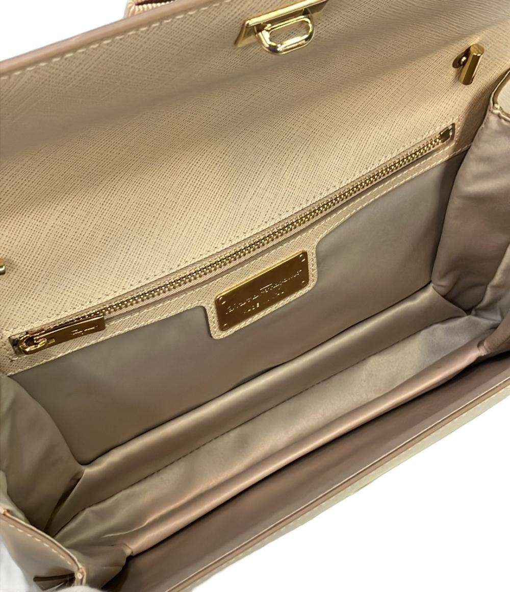 Salvatore Ferragamo チェーンショルダーバッグ 斜め掛け ヴァラ E480 レディース サルバトーレフェラガモ