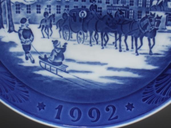 美品 ロイヤルコペンハーゲン イヤープレート 飾り皿 18cm 1992 Royal Copenhagen