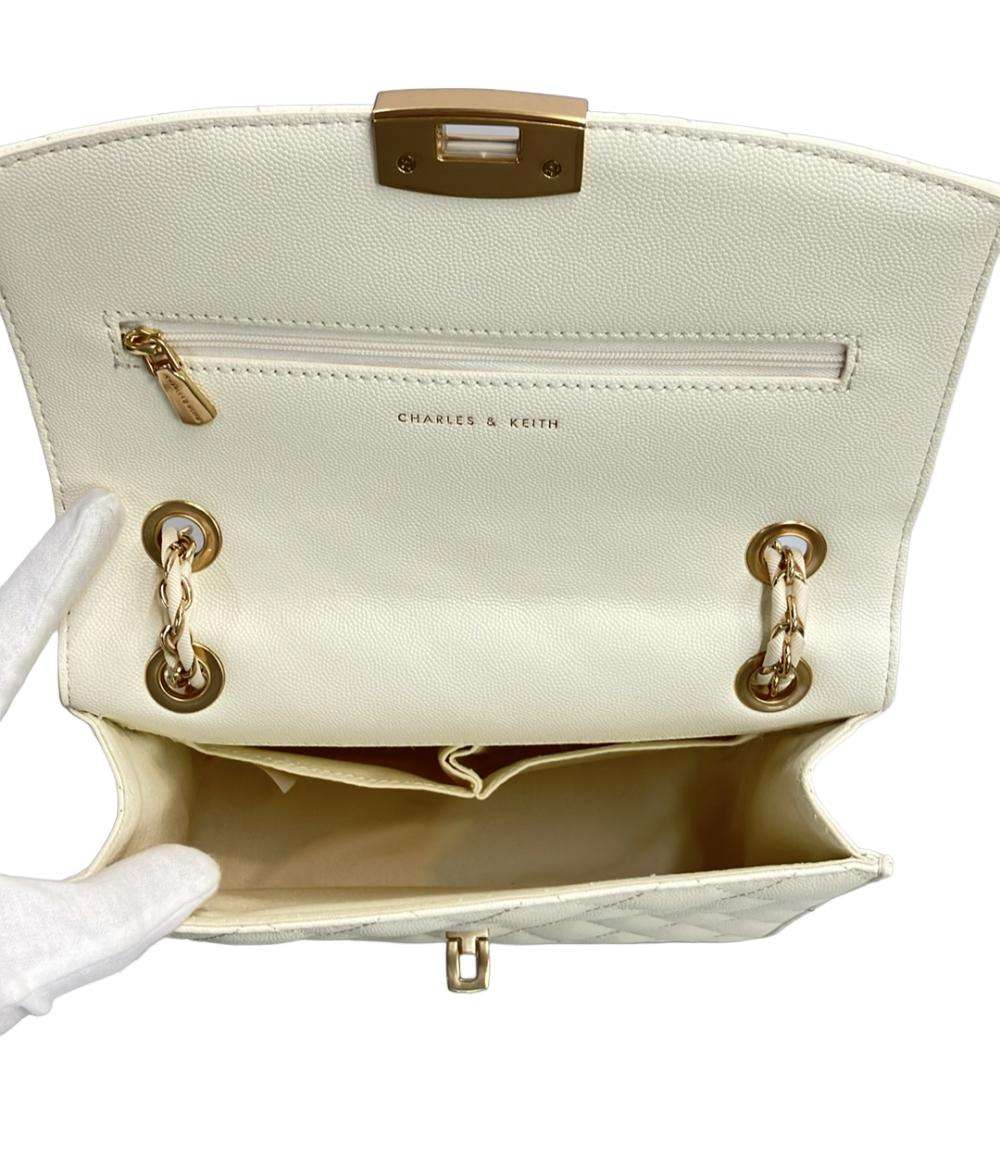 美品 CHARLES＆KEITH ショルダーバッグ  キルトチェーンストラップバッグ 2WAY 肩掛け 斜め掛け クレシダ レディース チャールズ＆キース