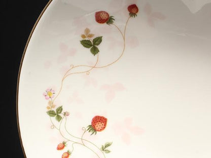 美品 ウエッジウッド マリアージュボウル 皿 20cm ワイルドストロベリー WEDGWOOD