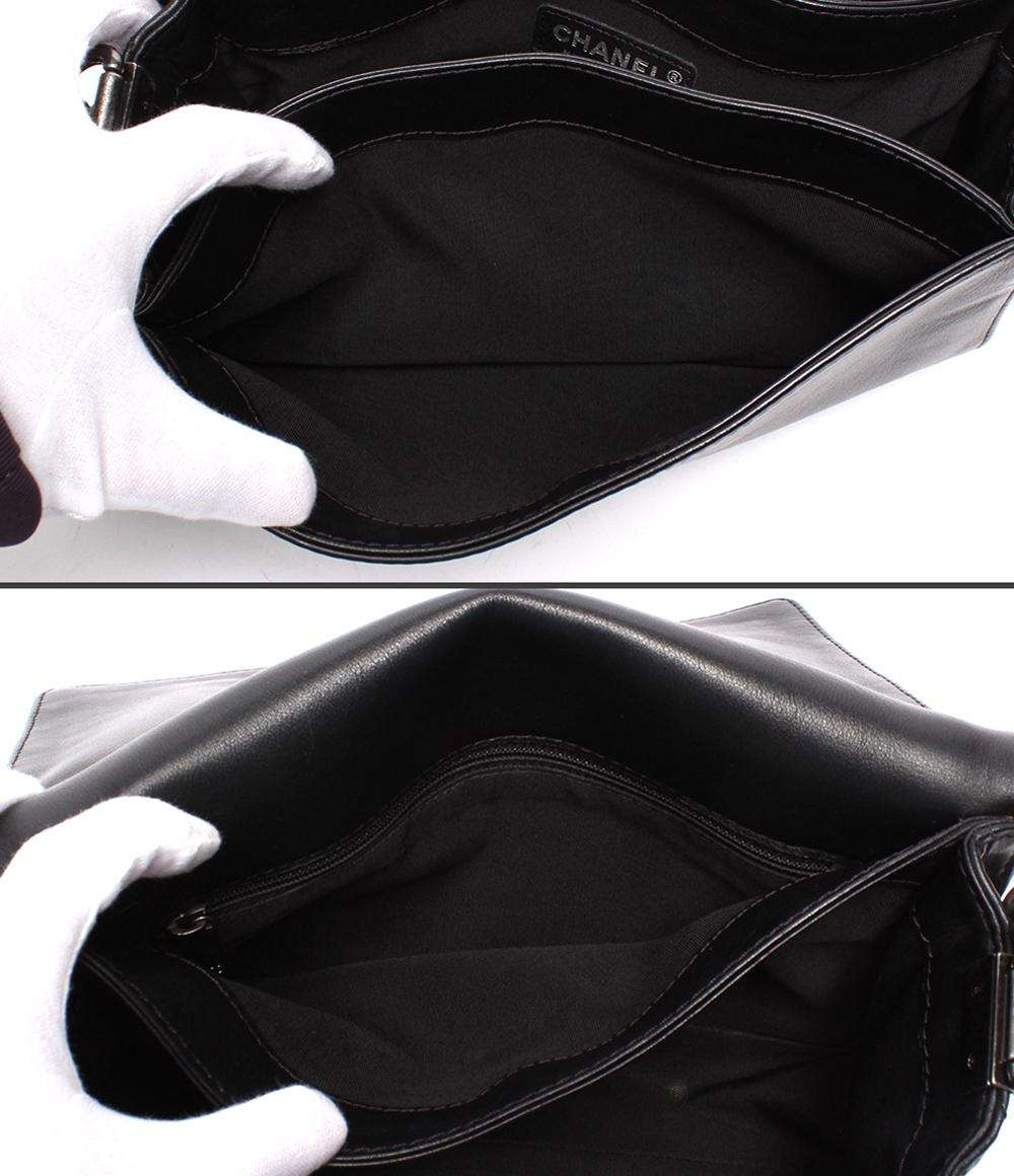 CHANEL チェーンショルダーバッグ ボーイシャネル28 チェーン ディティール ガンメタリック マトラッセ ラムスキン レディース シャネル