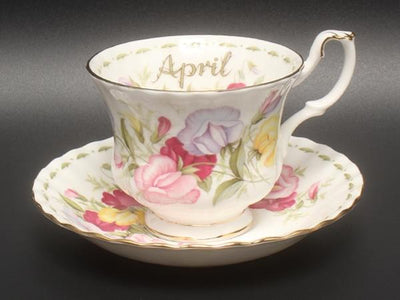 ロイヤルアルバート カップ＆ソーサー フラワー オブ ザ マンス 4月 スイートピー ROYAL ALBERT