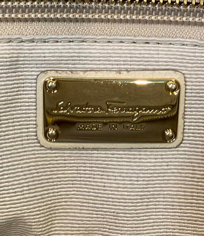 サルバトーレフェラガモ ショルダーバッグ 肩掛け ガンチーニ レディース Salvatore Ferragamo