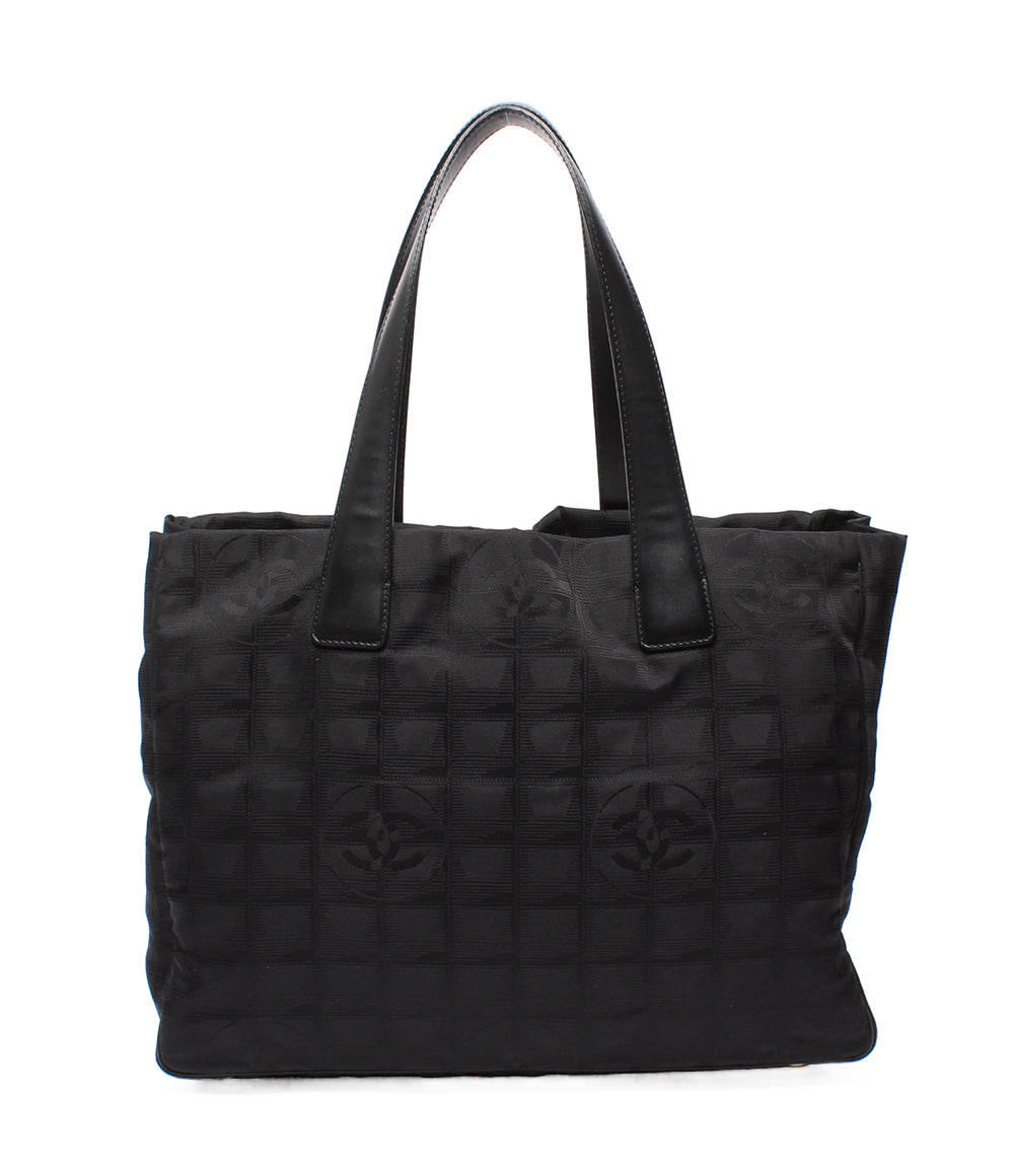 CHANEL トートバッグ 10番台 ナイロン ニュートラベルライン トートMM A15991 レディース シャネル