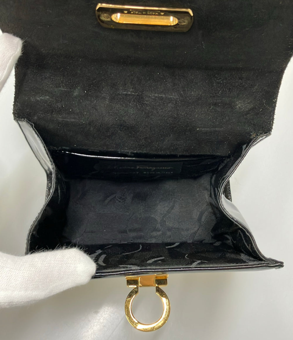Salvatore Ferragamo ショルダーバッグ 斜め掛け エナメル ガンチーニ レディース サルヴァトーレフェラガモ