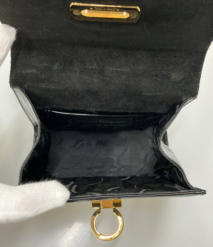 Salvatore Ferragamo ショルダーバッグ 斜め掛け エナメル ガンチーニ レディース サルヴァトーレフェラガモ