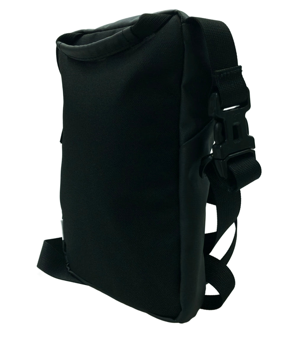 美品 Mammut ショルダーバッグ メンズ マムート