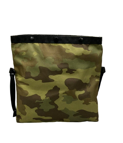 美品 WILDTHINGS ショルダーバッグ 斜め掛け カモフラージュ柄 ユニセックス ワイルドシングス