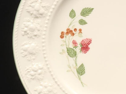 美品 WEDGWOOD プレート 大皿 2点セット 27cm フェスティビティ ラズベリー ウエッジウッド