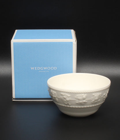 美品 WEDGWOOD マルチボウル 皿 11cm フェスティビティ アイボリー ウエッジウッド
