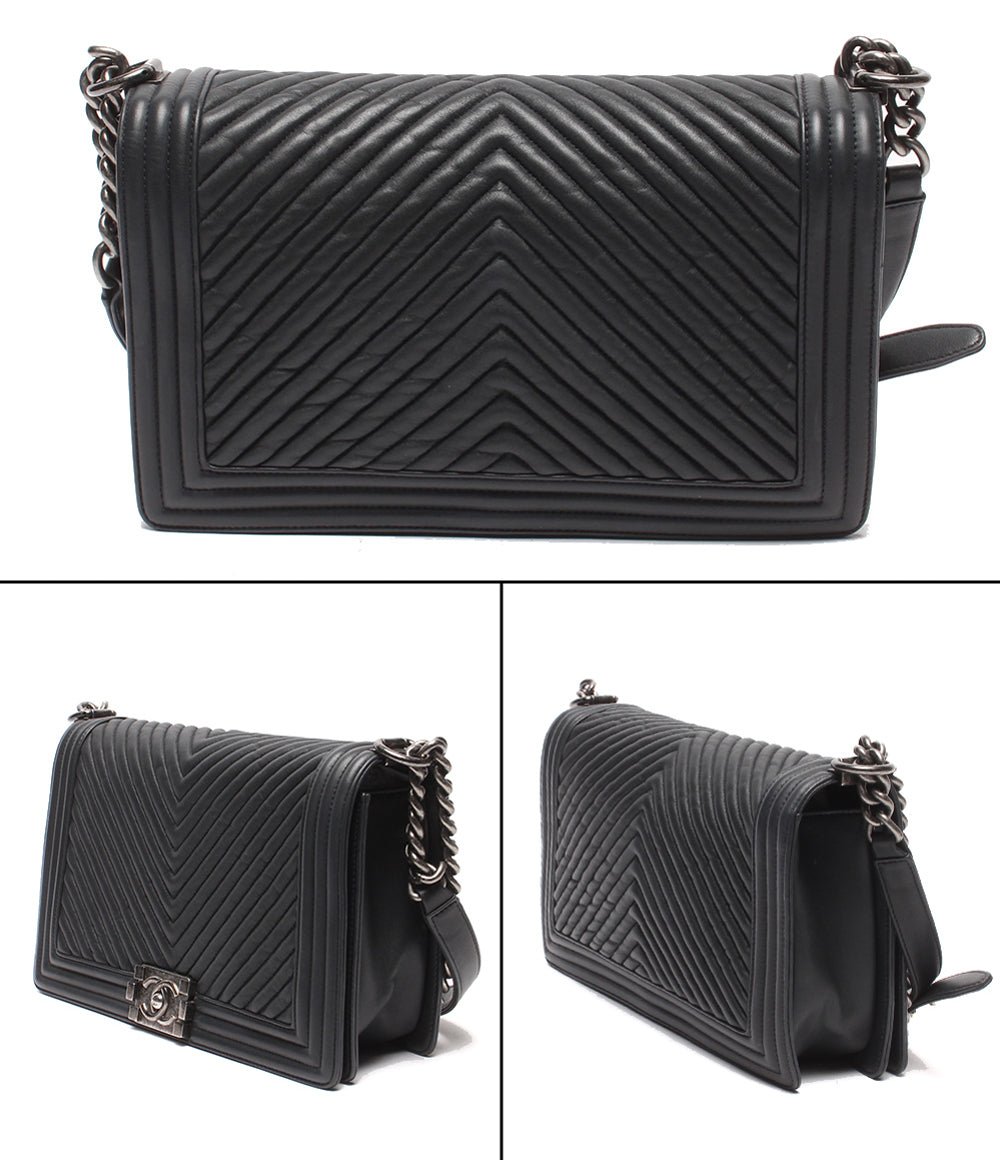 CHANEL チェーンショルダーバッグ 肩掛け シルバー金具 ラムスキン ボーイシャネル Vステッチ 20番台 レディース シャネル