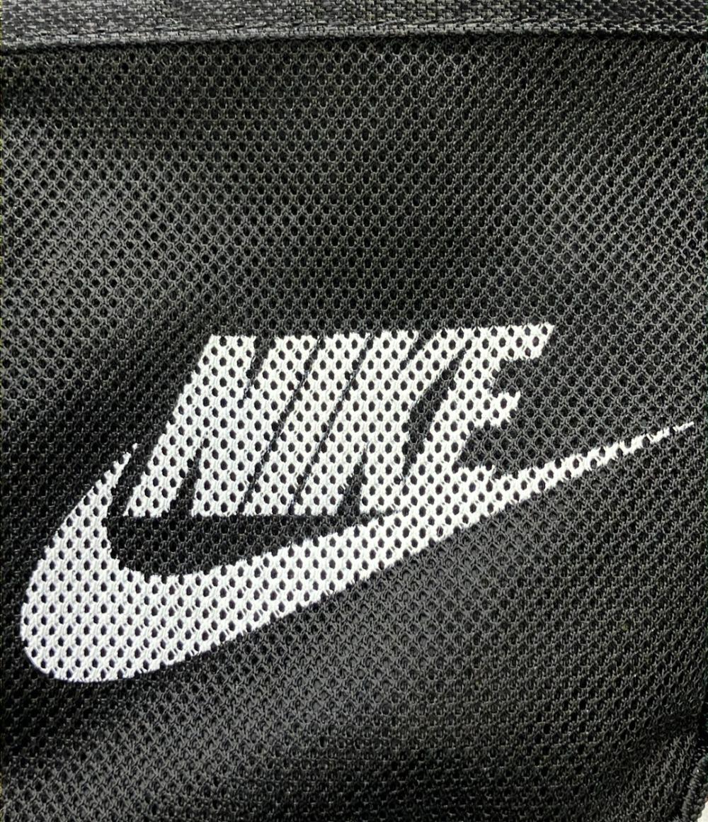 美品 NIKE ショルダーバッグ 斜め掛け メンズ レディース ナイキ
