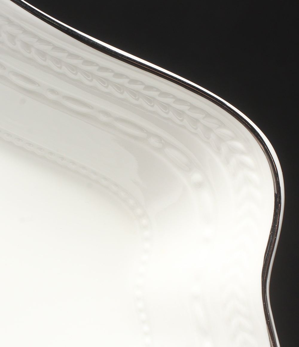 美品 WEDGWOOD ダイヤディッシュ 皿 22cm インタグリオ プラチナ ウエッジウッド