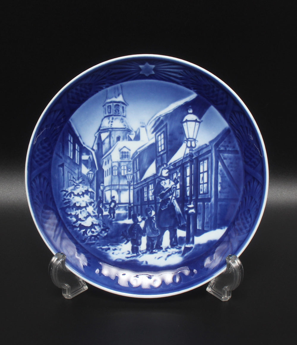美品 Royal Copenhagen イヤープレート 飾り皿 18cm 1996 ロイヤルコペンハーゲン