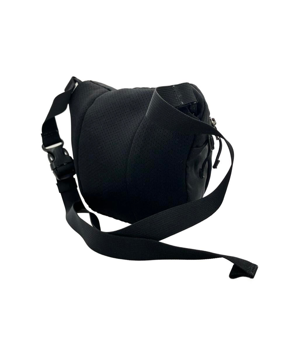 エコ配！　Arc'teryx ショルダーバッグ 黒 ARC'TERYX ショルダーバッグ 斜め掛け ナイロン メンズ アークテリクス