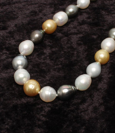 美品 ネックレス バロックパール 11.0-13.0mm レディース