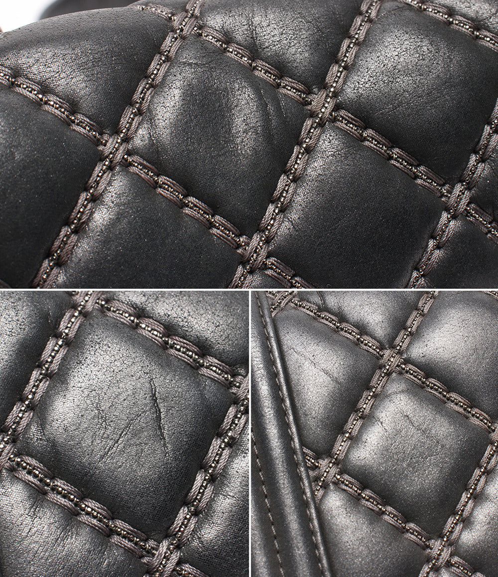 CHANEL チェーンショルダーバッグ 肩掛け 斜め掛け シルバー金具 シングルフラップ   マトラッセ 23番台 ボーイシャネル レディース シャネル