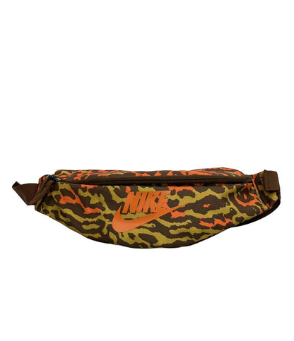 美品 ナイキ ウエストバッグ メンズ NIKE