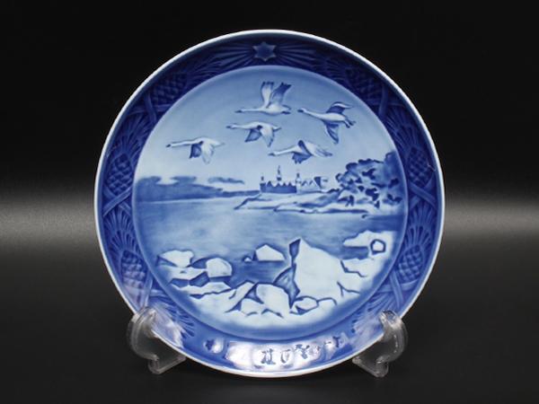 美品 Royal Copenhagen イヤープレート 飾り皿 18cm 2006 ロイヤルコペンハーゲン