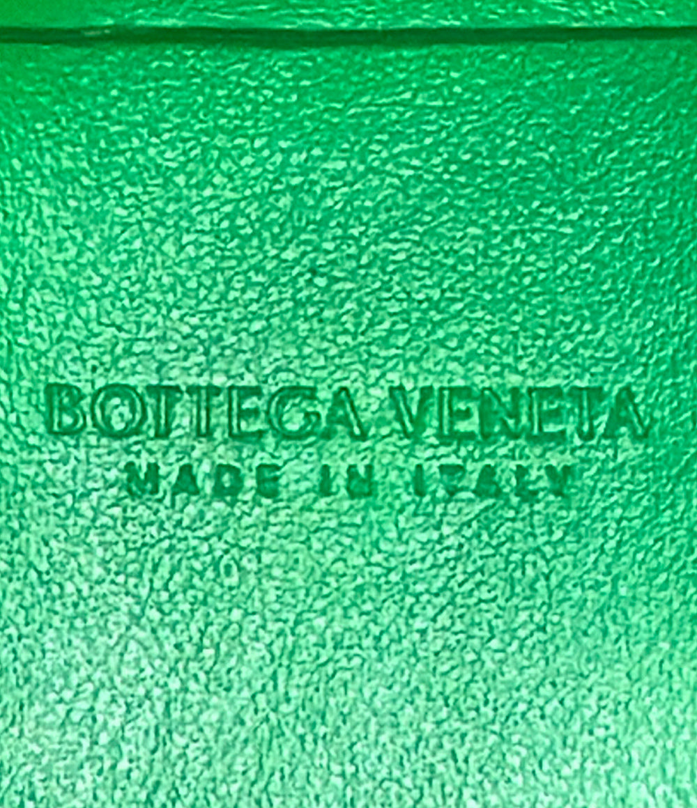 美品 BOTTEGA VENETA ショルダーバッグ 斜め掛け バケットバッグ カセット 680218 レディース ボッテガ・ヴェネタ