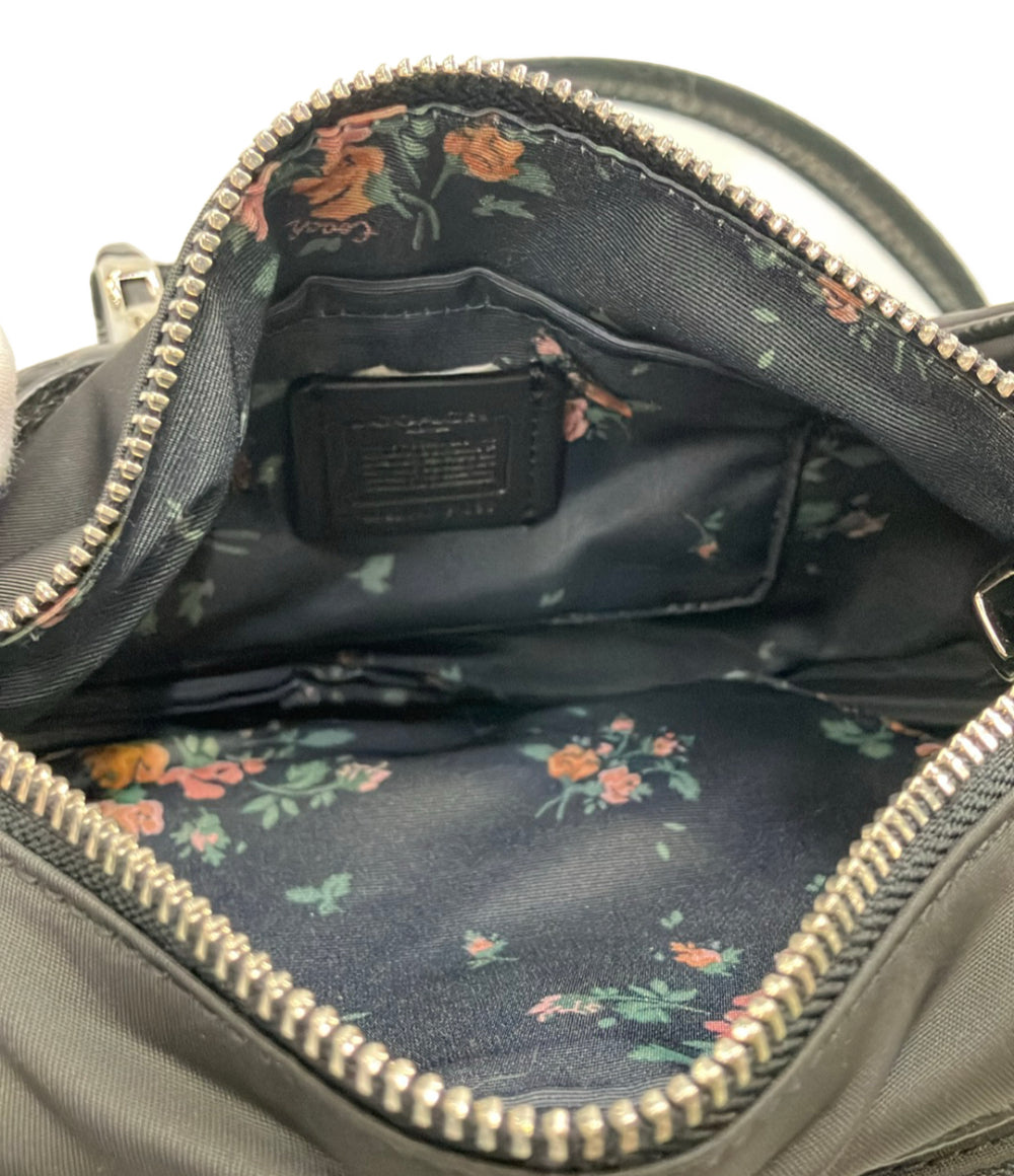GUCCl グレー ボディバッグ・ウエストポーチ GUCCIのボディバッグ/ウエストポーチ（グレー系）を使ったメンズ人気