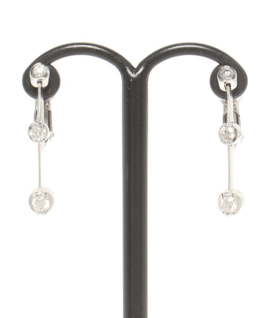 美品 イヤリング K18WG ダイヤ0.30ct レディース