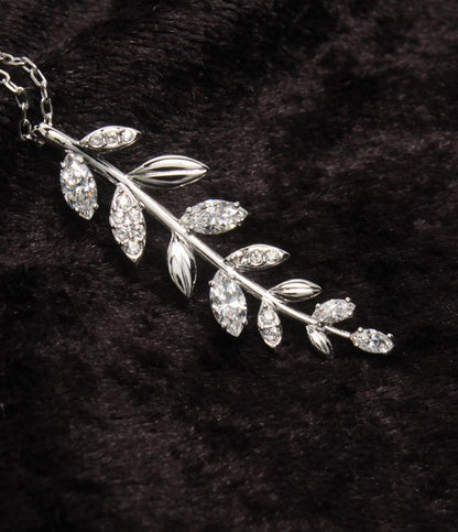 美品 SWAROVSKI ネックレス リーフモチーフ レディース スワロフスキー