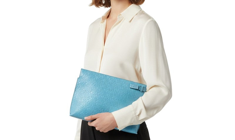 LOEWE（ロエベ）のブランドイメージは？その魅力やターゲット層を徹底分析