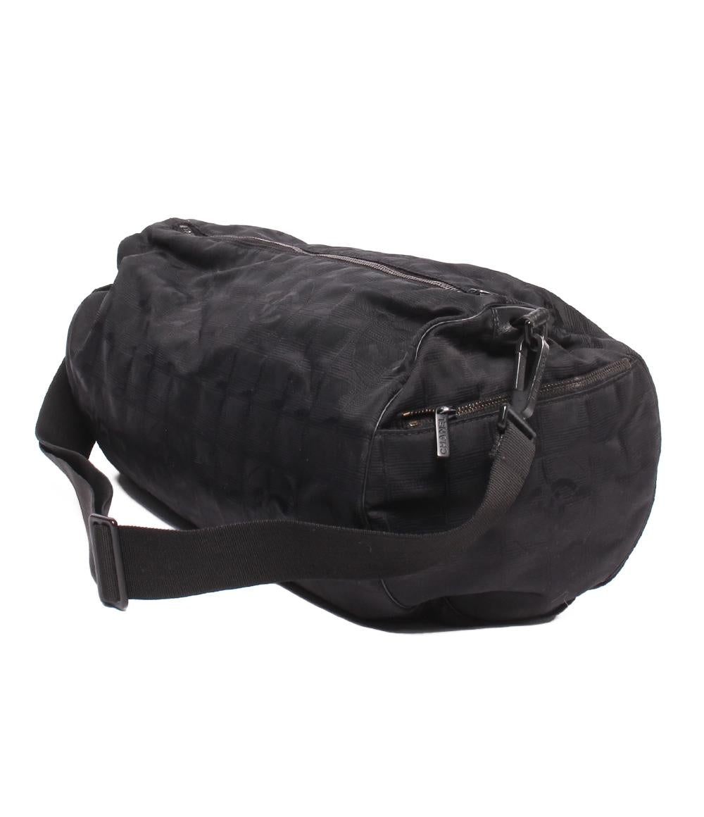 CHANEL ショルダーバッグ 肩掛け 斜め掛け ニュートラベルライン