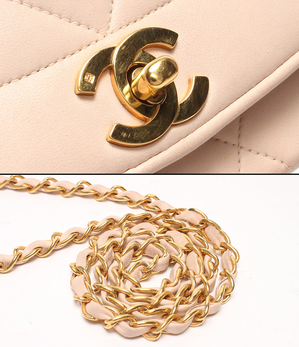 CHANEL チェーンショルダーバッグ 肩掛け ゴールド金具 ダイアナ25 マトラッセ シングルフラップ シングルチェーン ラムスキン ココマーク 2番台