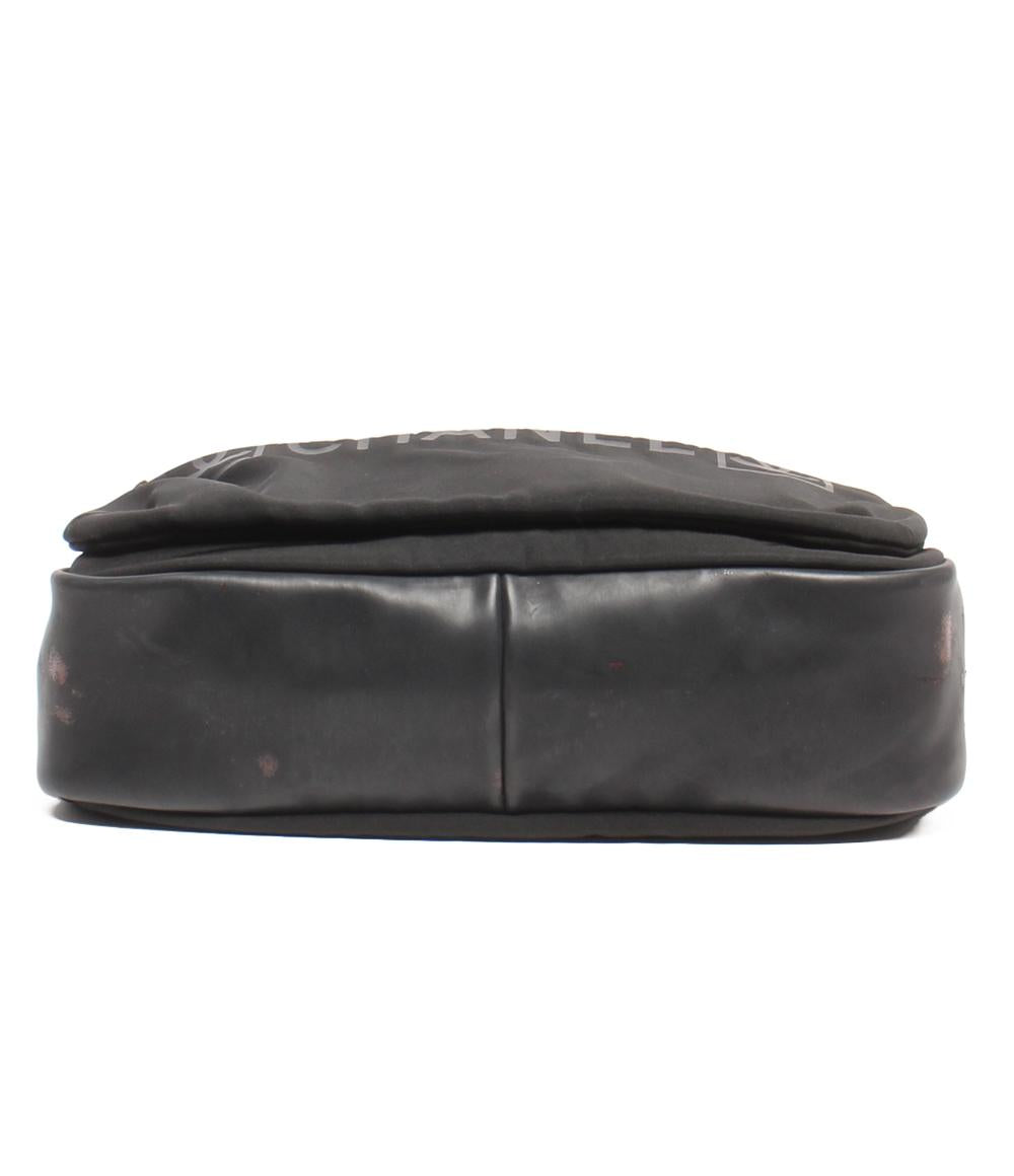 シャネル ショルダーバッグ 斜め掛け メッセンジャーバッグ スポーツ